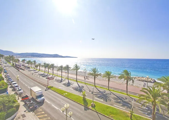 Luxury Sea Front Milord نيس