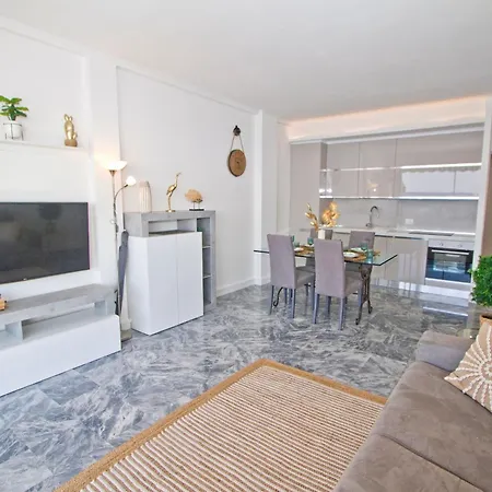 Апартаменты Luxury Sea Front Milord *
